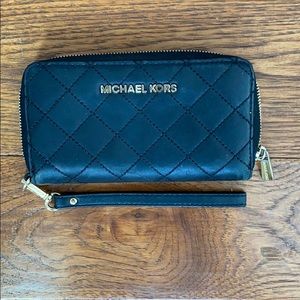Michael Kors wristlet/wallet